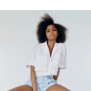 Pocket cropped shirt